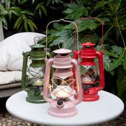 Mixed LED hurricane lantern