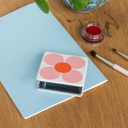 daisy compact mirror