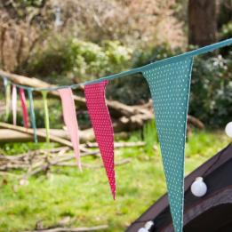 Spotty washable cotton bunting (8 metres)