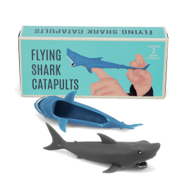 Flying shark finger catapults (box of 2)