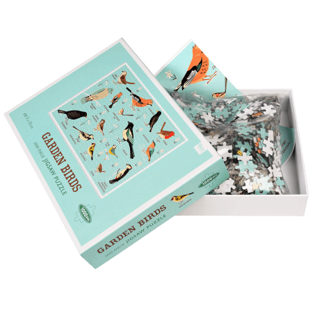 Garden Birds puzzle pieces and guide sheet in box