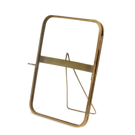 Rounded standing brass frame 13x18cm