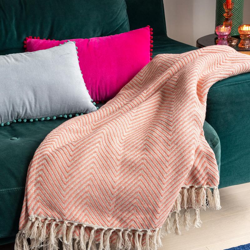 Large herringbone throw 225 x 150 cm Coral Rex London