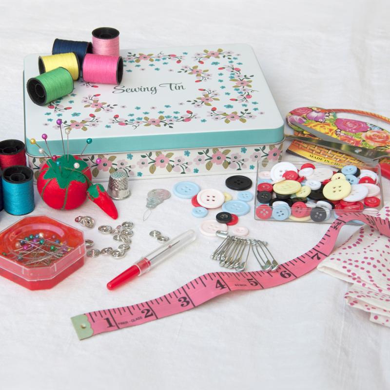 ﻿ROSE HIP DELUXE SEWING KIT | ﻿Rex London