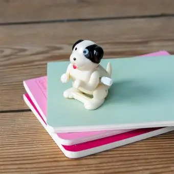 Wind-up jumping animal toy - dog